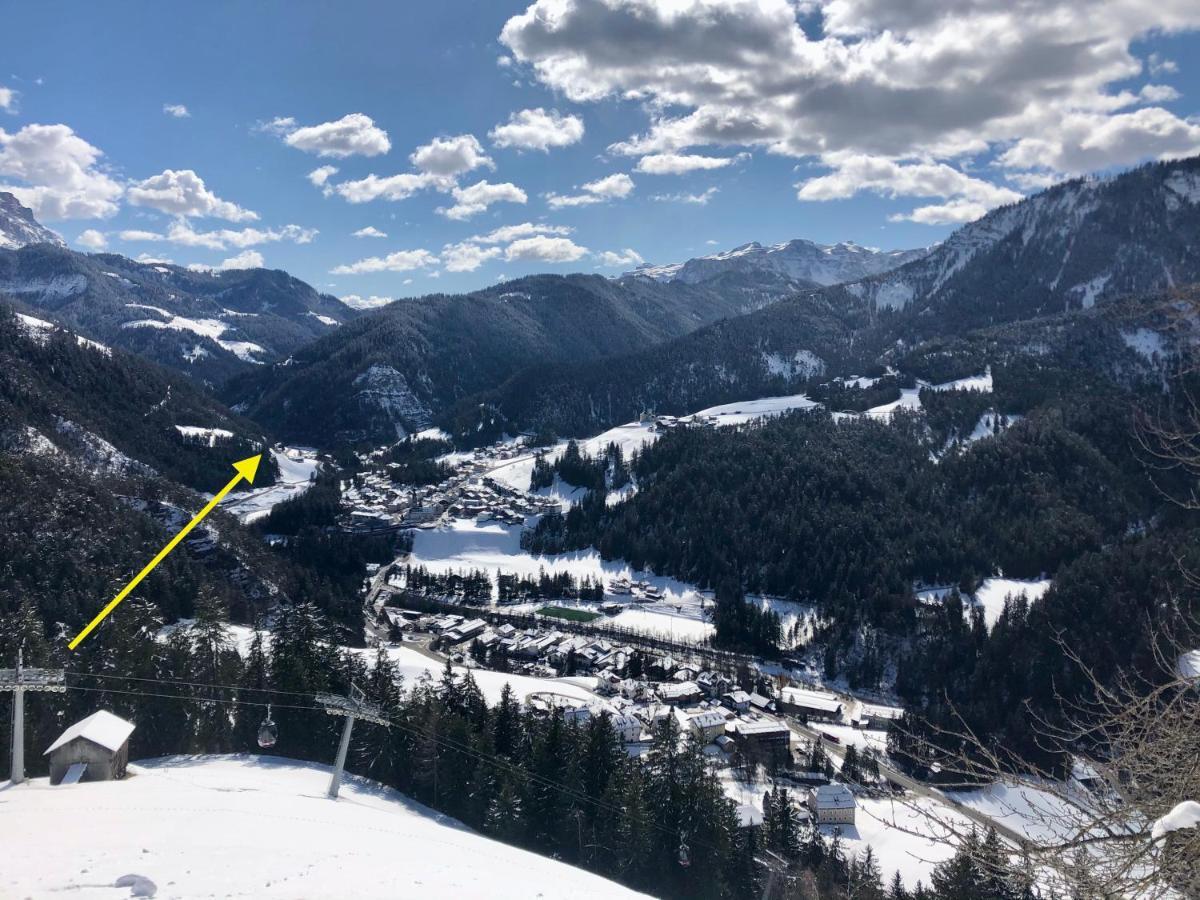 Ciasa Preroman Mansarde Lägenhet San Martino in Badia Exteriör bild